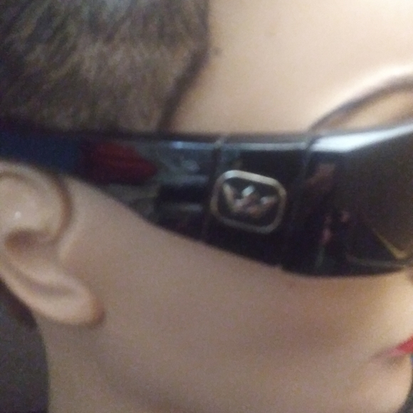 Three crowns sunglasses - Picture 3 of 3